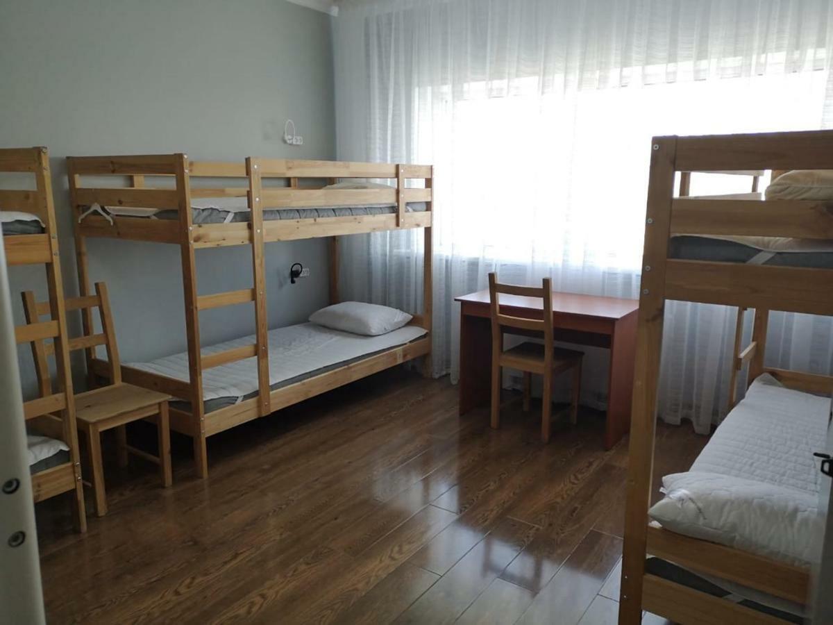 The Place Astana Hostel מראה חיצוני תמונה